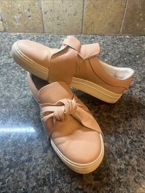 Navy boot slip-On Leather Knot Sneakers - Blush Pink 8